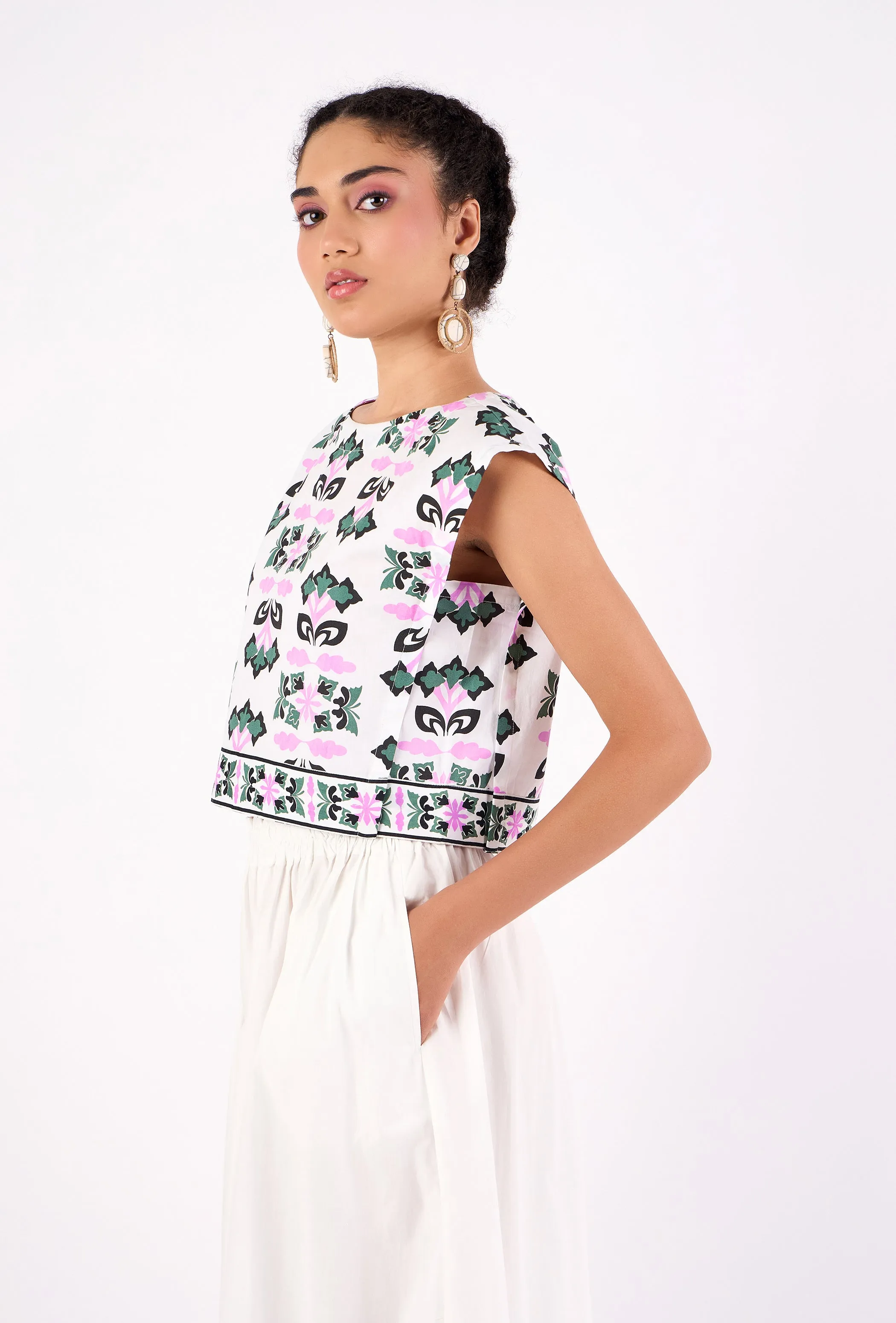 1345 Piper Top