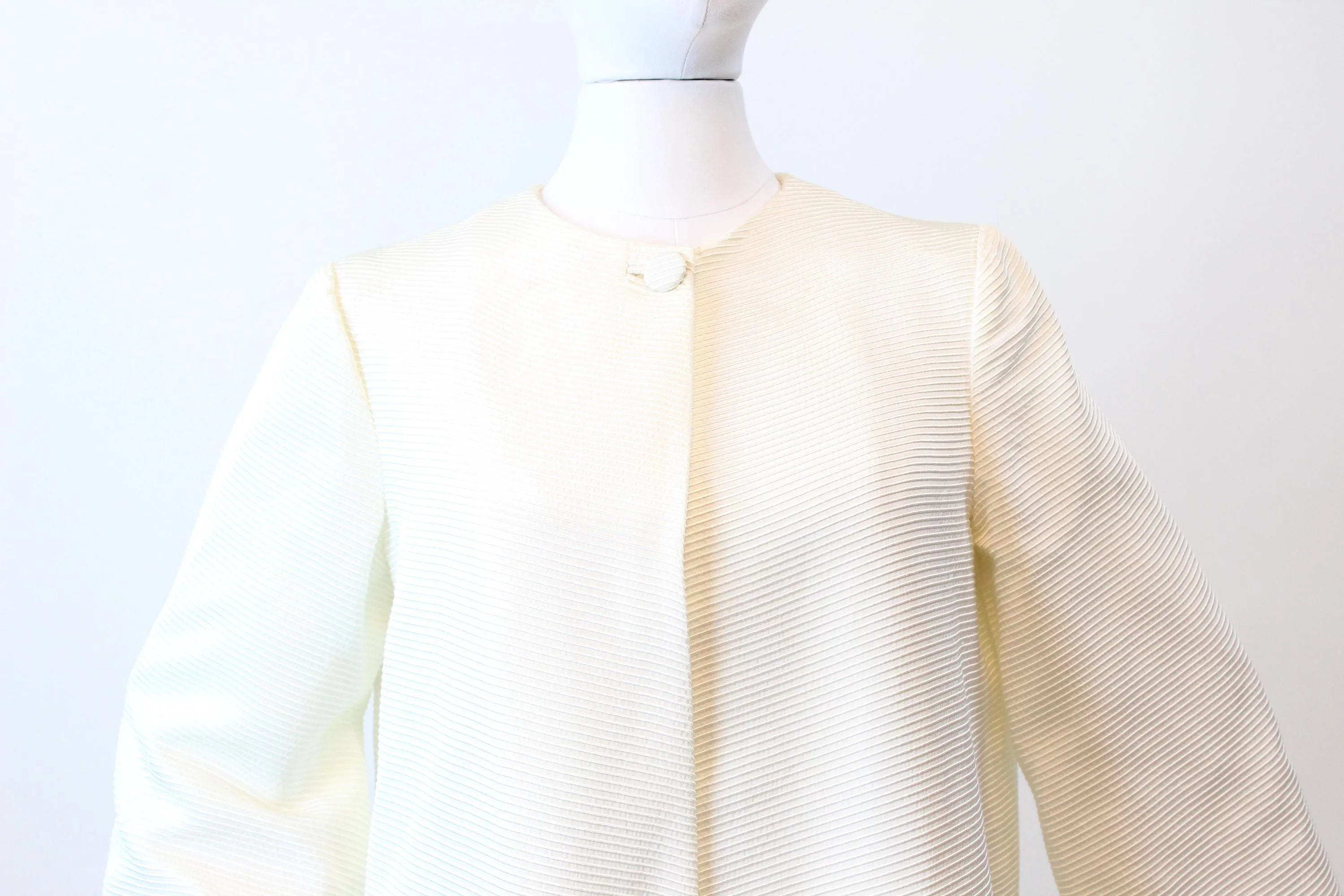 1980s PAULINE TRIGERE white ribbed coat small medium | new spring summer