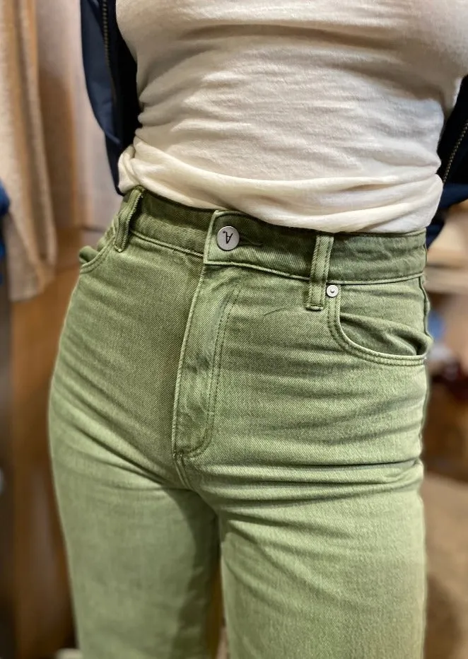 94 High and Wide Olive