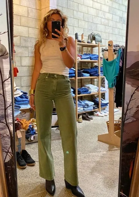 94 High and Wide Olive
