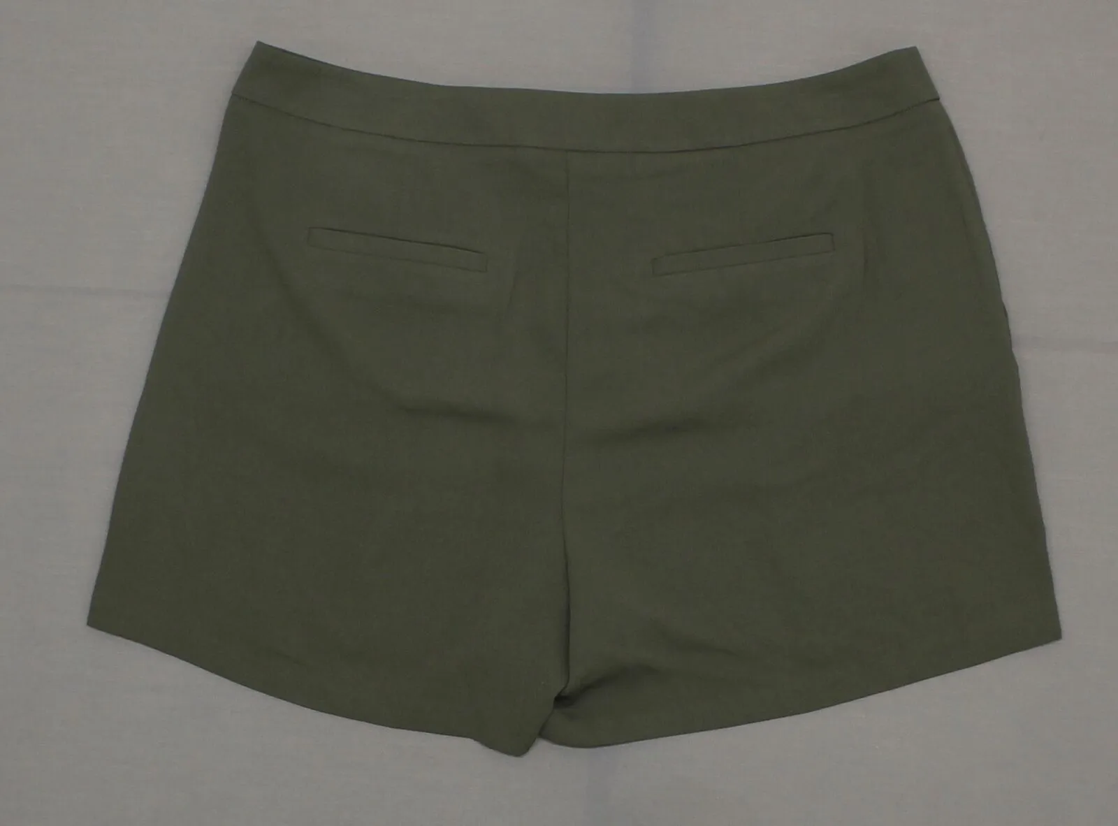 A New Day Women's 4-Inch Flowy Pleated Shorts