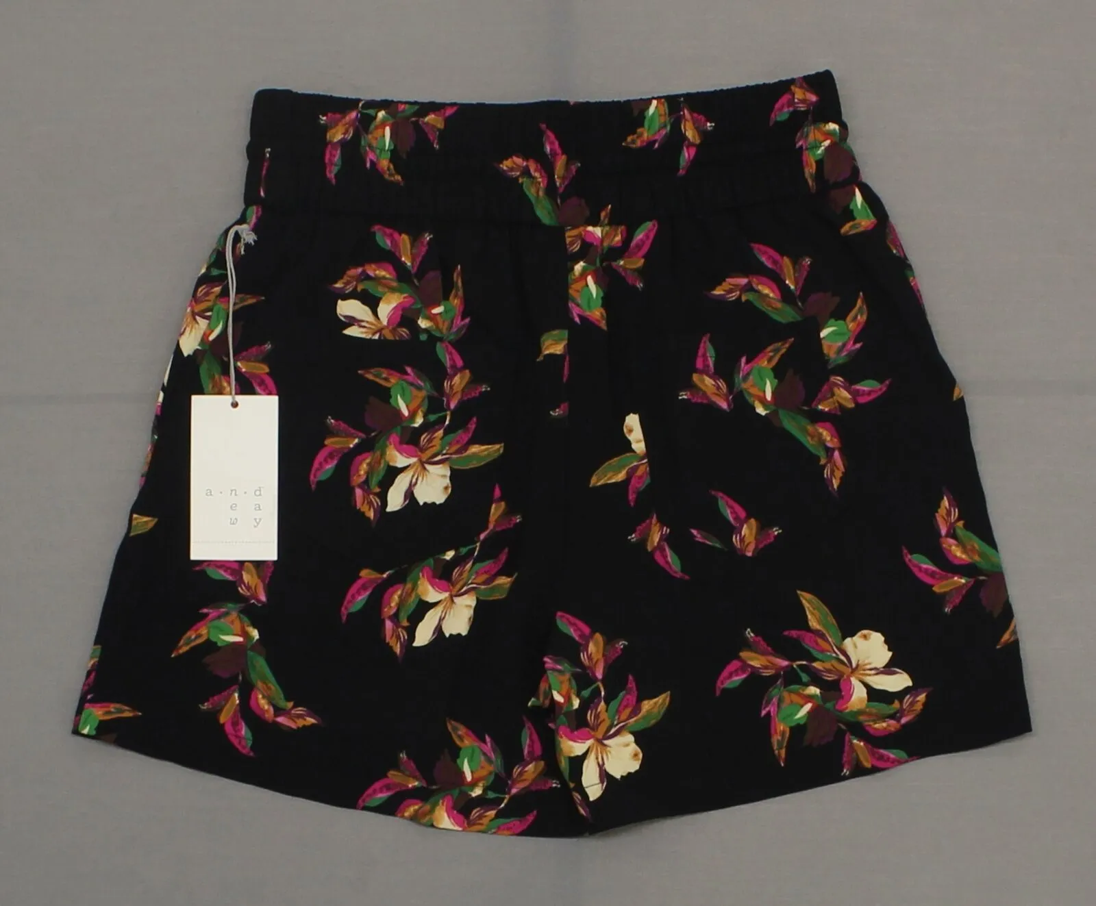 A New Day Women's Floral Print 4-Inch Crepe Shorts