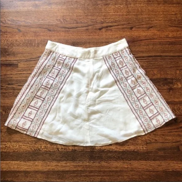 Ale by Alessandra Embroidered Mini Skirt in Ivory NWOT