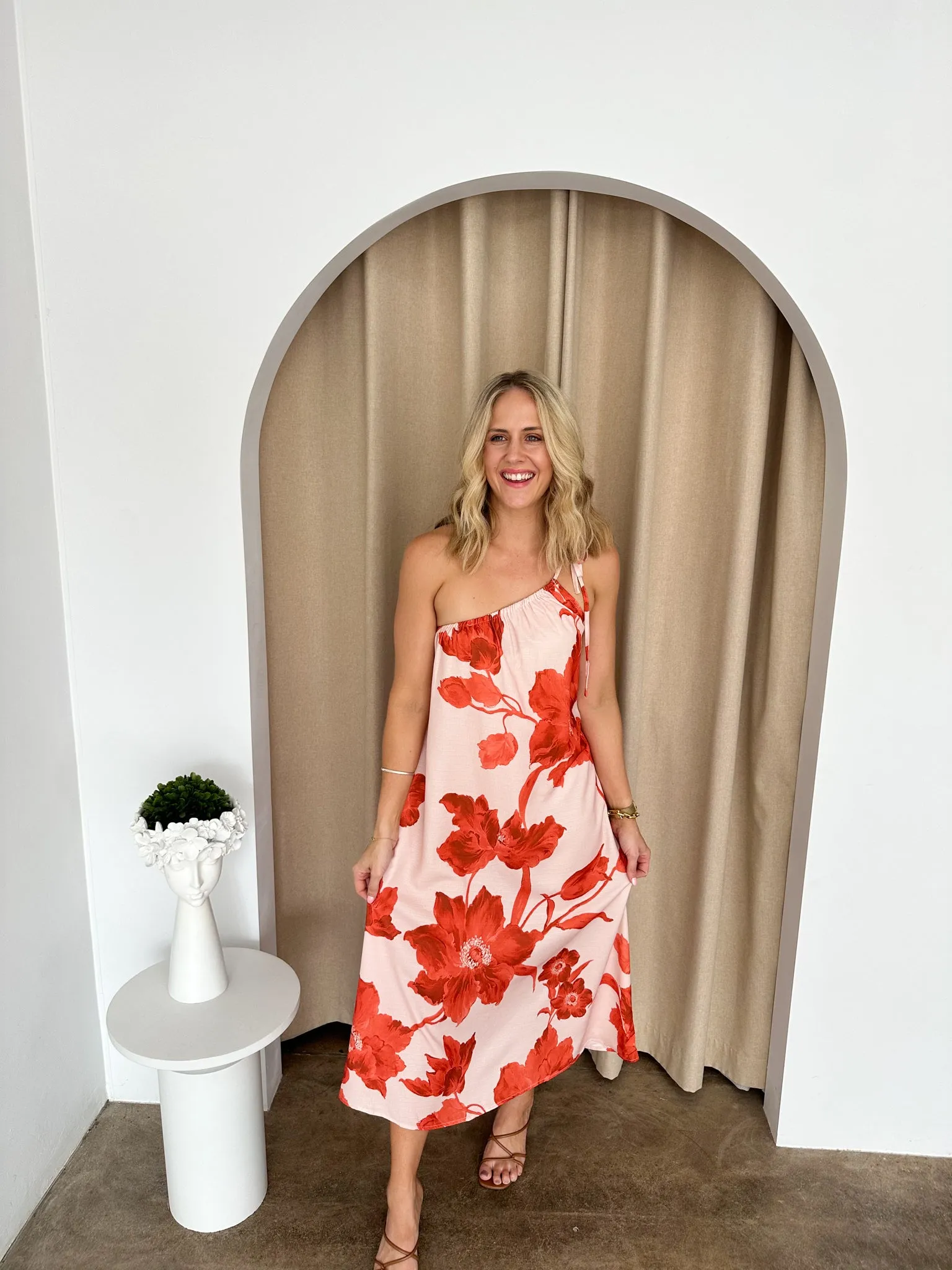 Alexis Dress- Red/Nude