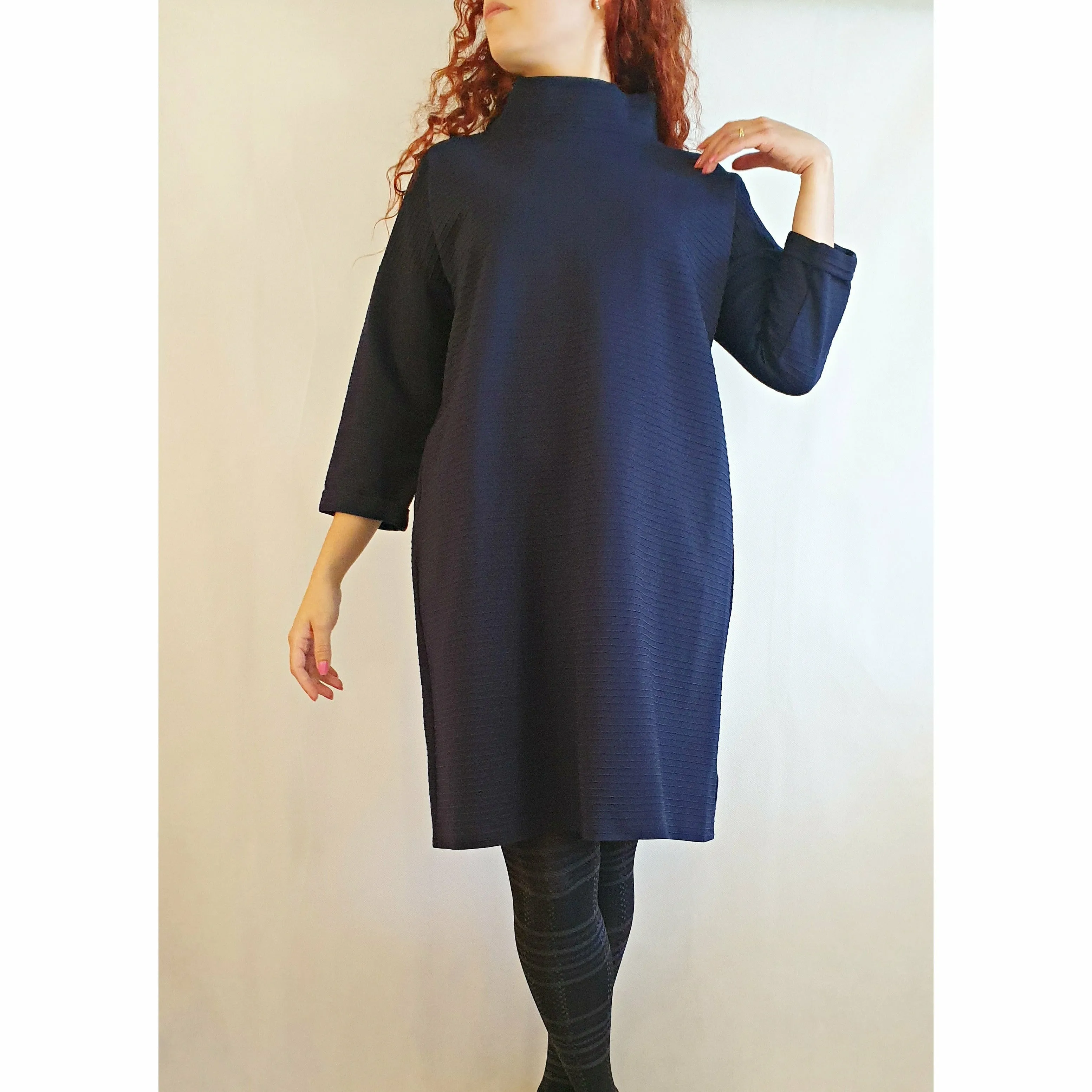 Alpha 60 second hand navy ribbed long sleeve turtle neck dress size S (best fits 10)