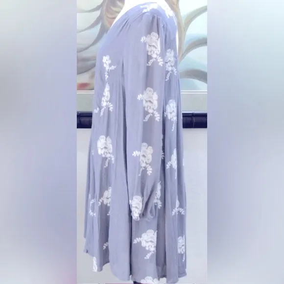 ALTAR'D STATE - 100% RayonEmbroidered Floral Swing DressSize: Large