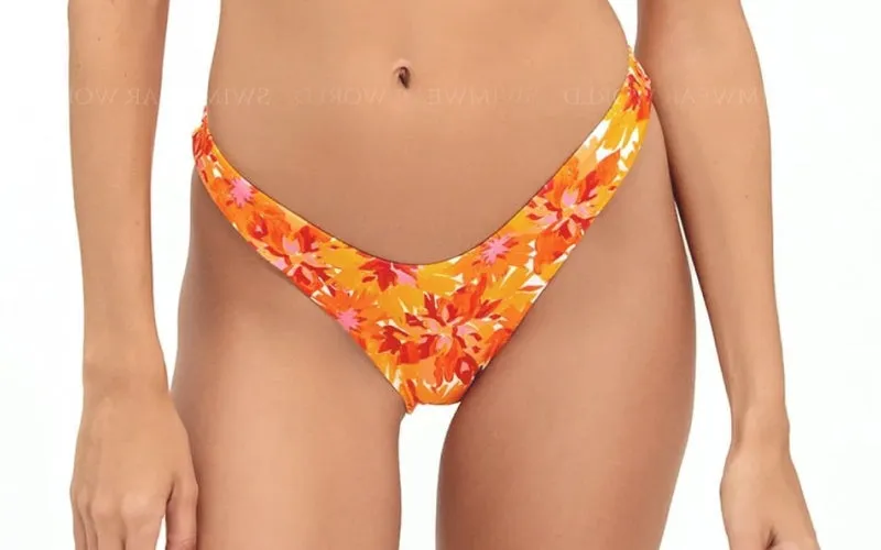 Ana-Giulia Bikini