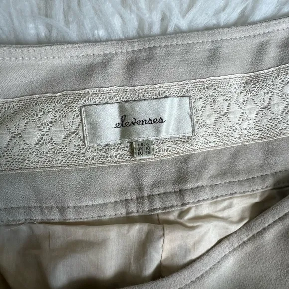 ANTHROPOLOGIE ELEVENSES BEIGE FLOWY PERFORATED SHORTS SIZE 6