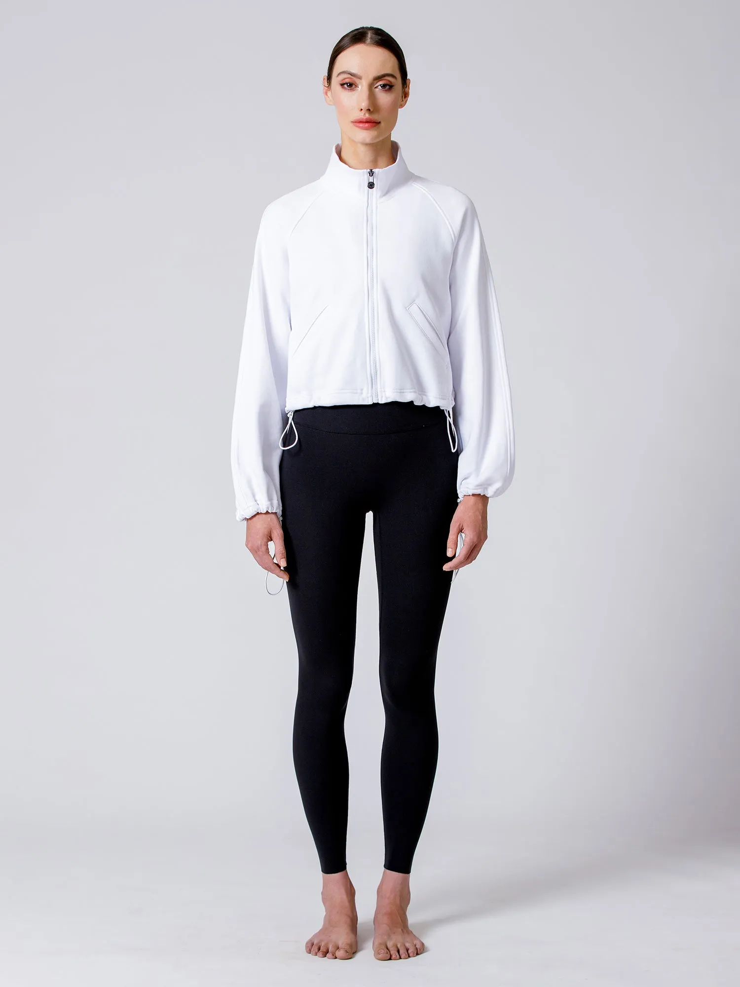 ASCEND WIDE SLEEVE JACKET