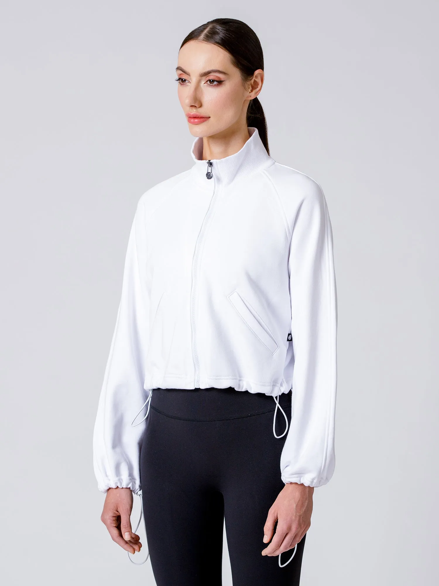 ASCEND WIDE SLEEVE JACKET