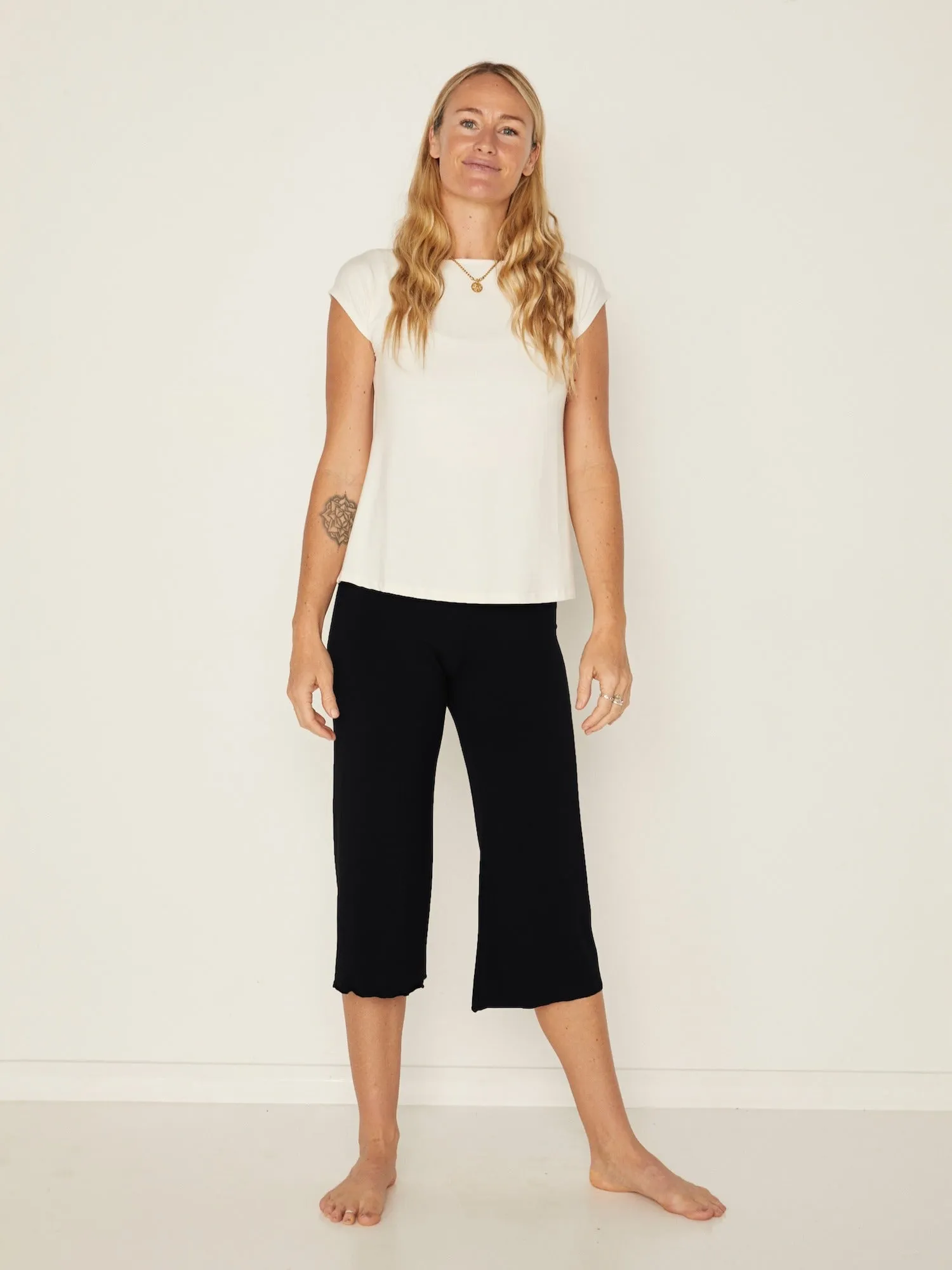 Bamboo Boat Neck T Shirt - Cream