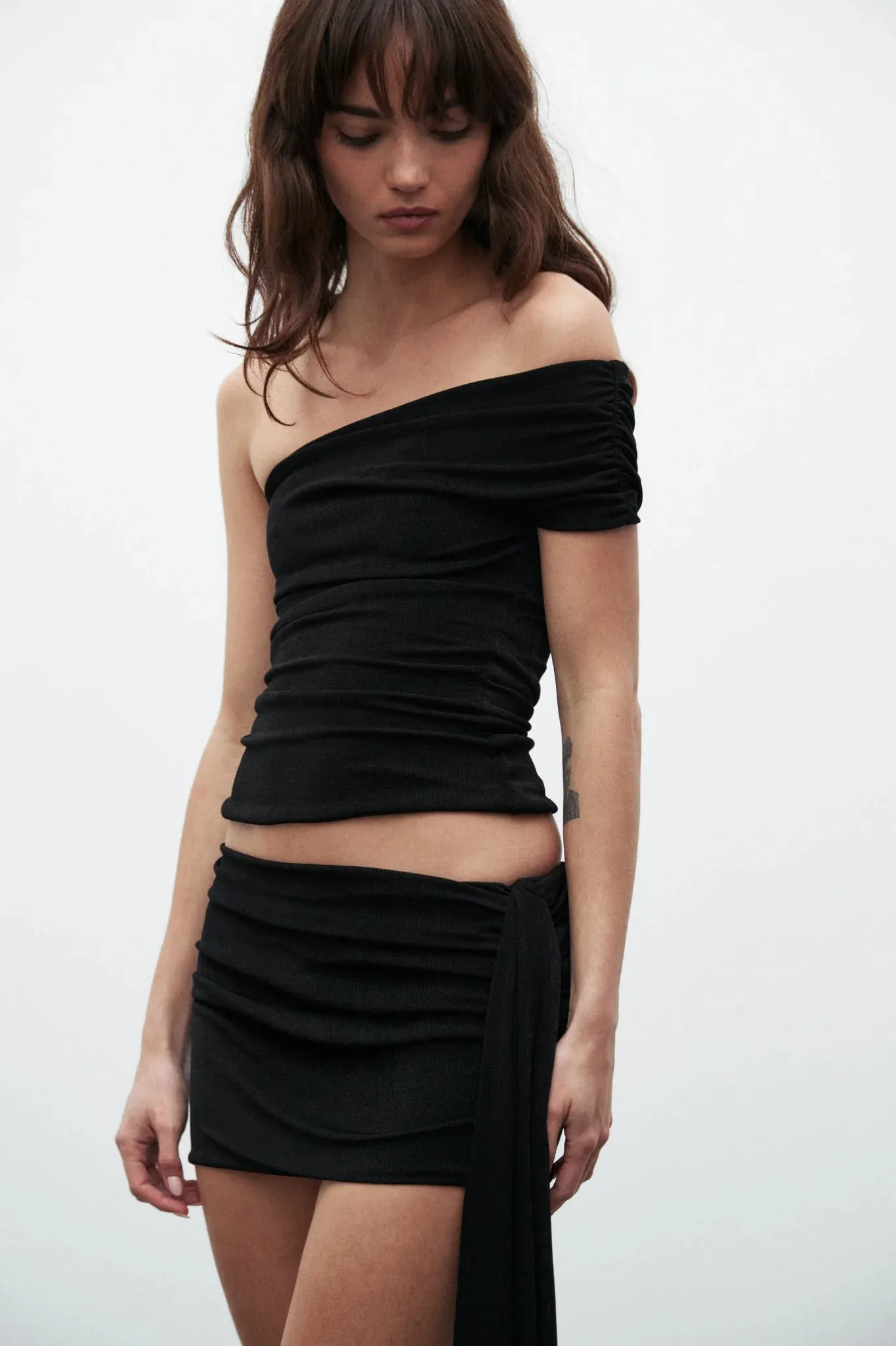Bayse Josie Top - Black