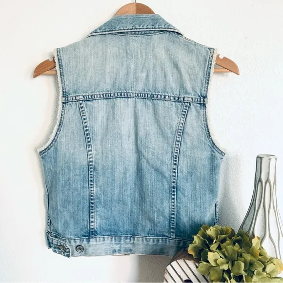 Big Star 1974 Cropped Button Front Denim Vest Size Small