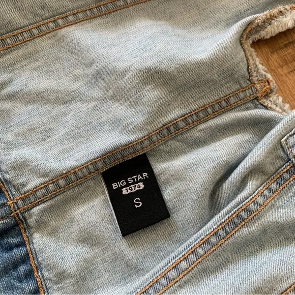 Big Star 1974 Cropped Button Front Denim Vest Size Small