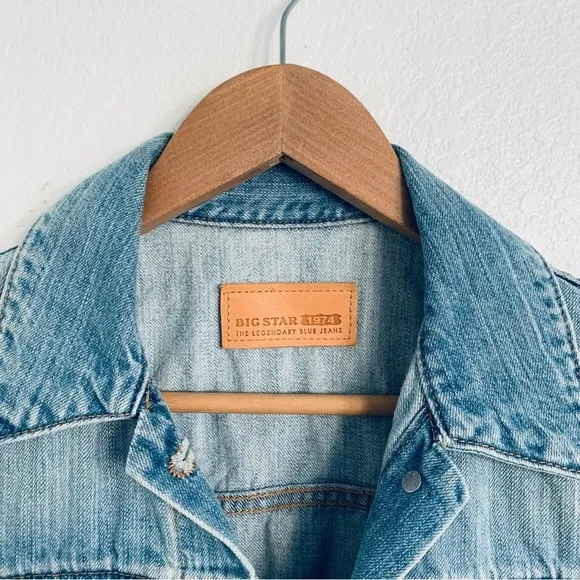Big Star 1974 Cropped Button Front Denim Vest Size Small
