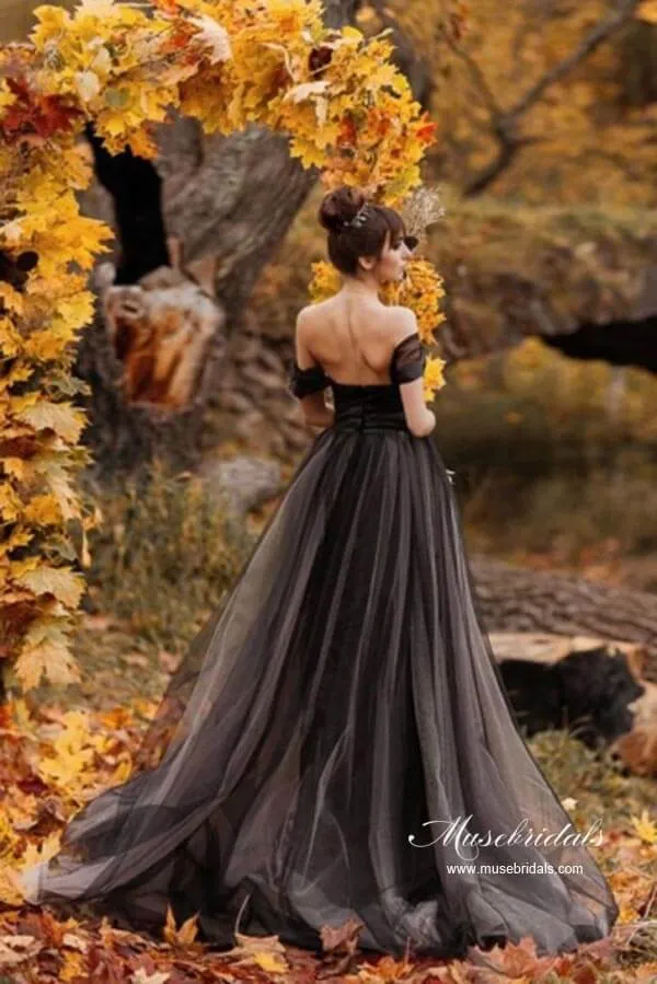 Black A-line Off Shoulder Simple Wedding Dresses With Sweep Train, MW960
