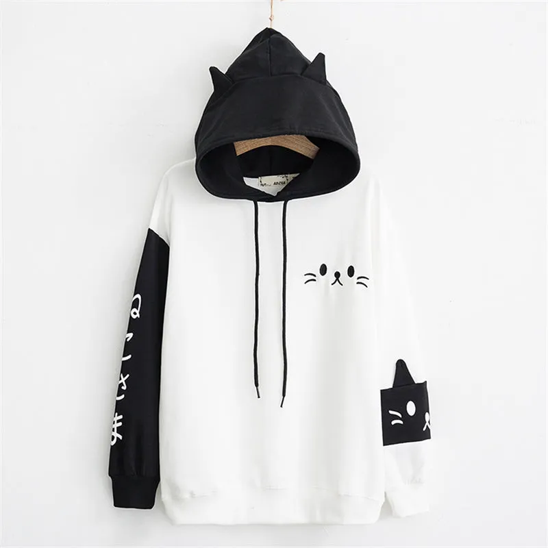 BLACK WHITE CARTOON CAT EMBROIDERY HOODIE UB2488