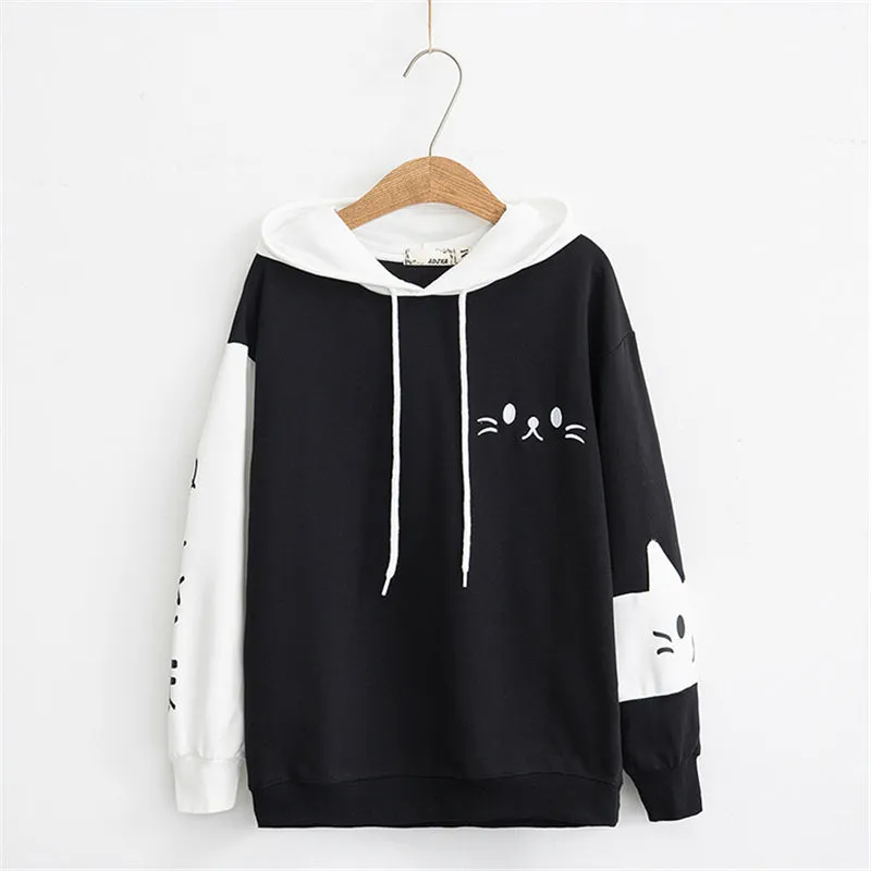 BLACK WHITE CARTOON CAT EMBROIDERY HOODIE UB2488