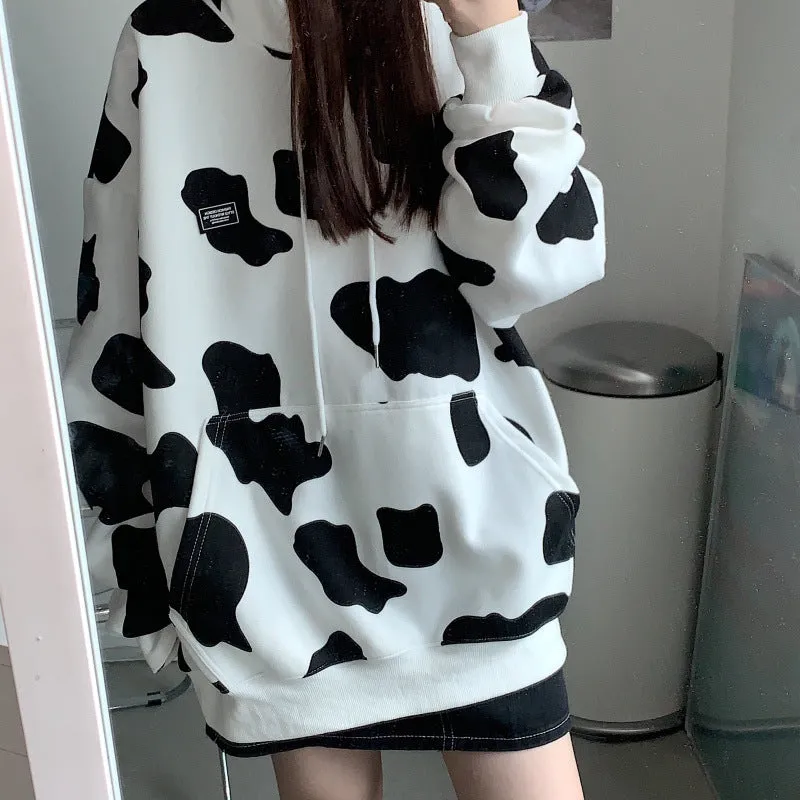 BLACK WHITE COW PATTERN HOODED SWEATSHIRT UB2828