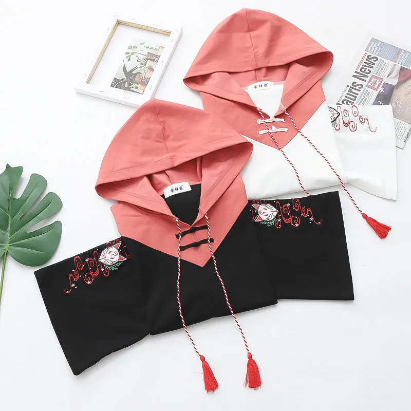 BLACK/WHITE FOX MASK EMBROIDERED FRINGE HOODIE UB2682