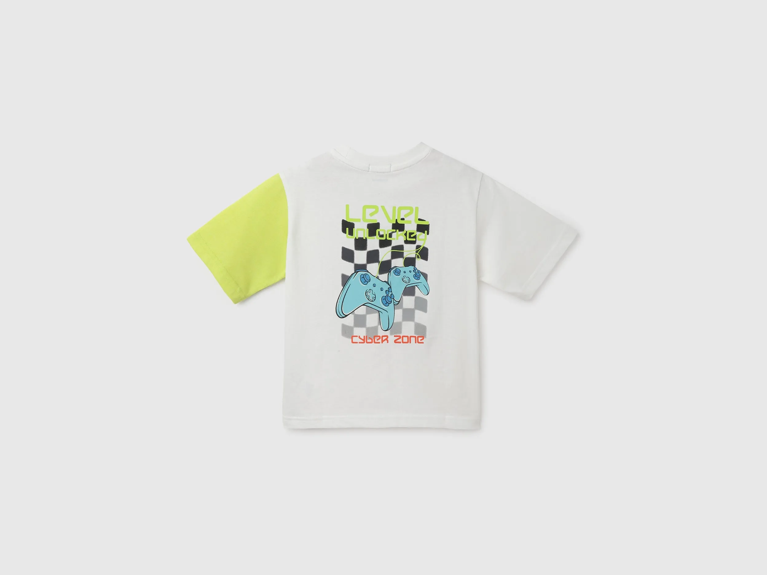 Boxy Fit Round Neck Printed T-Shirt