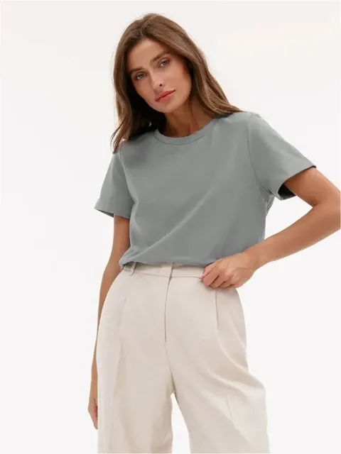 Brisa – Lightweight Women’s Summer Shirt