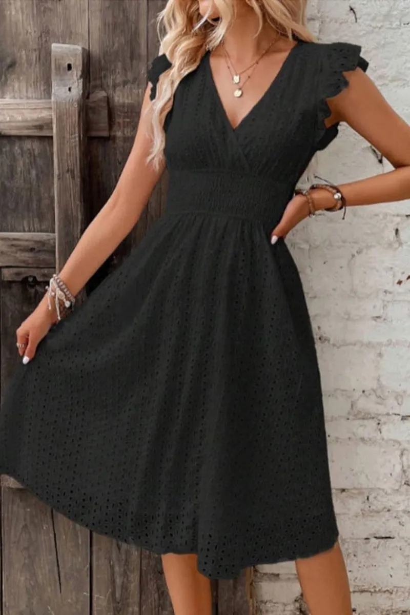Chouyatou Women's 2024 Eyelet Lace Embroidery Smocked Waist Party Dress Sexy Flutter Sleeve A Line Midi Long Sun Dress