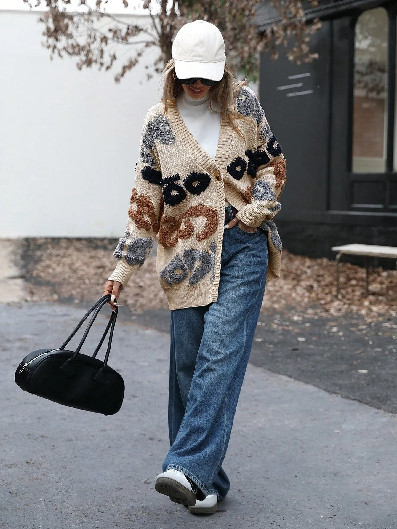 Cárdigan Aveloria: Estilo Oversized en Cherry Vibes