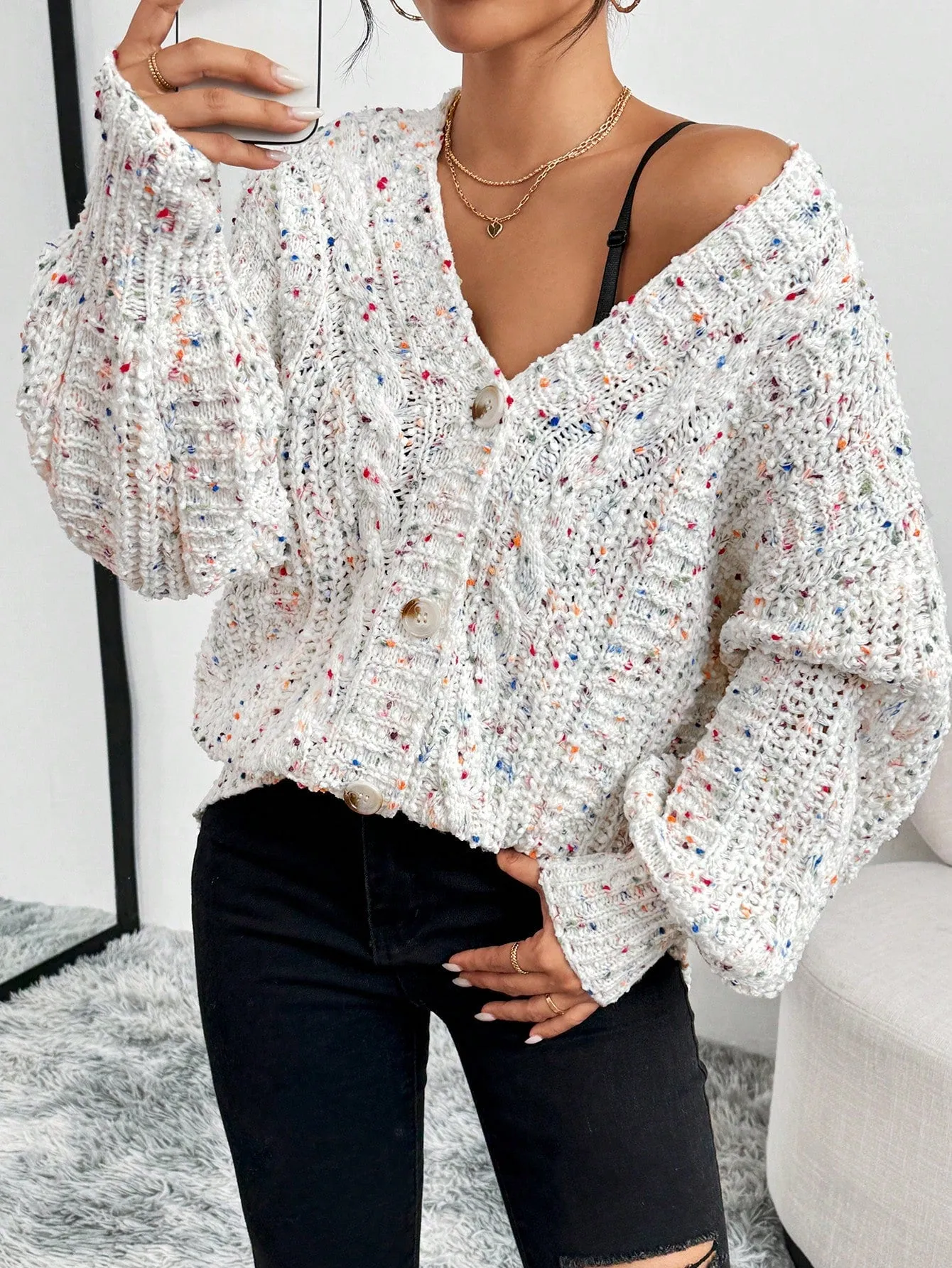 Cárdigan ChicEase de Cherry Vibes para tu look diario 🌟