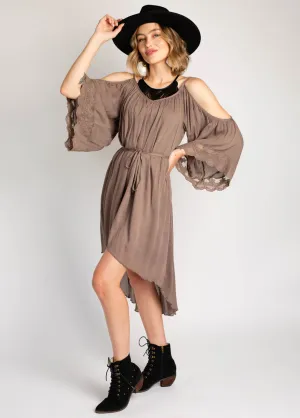 Dela Dress in Taupe