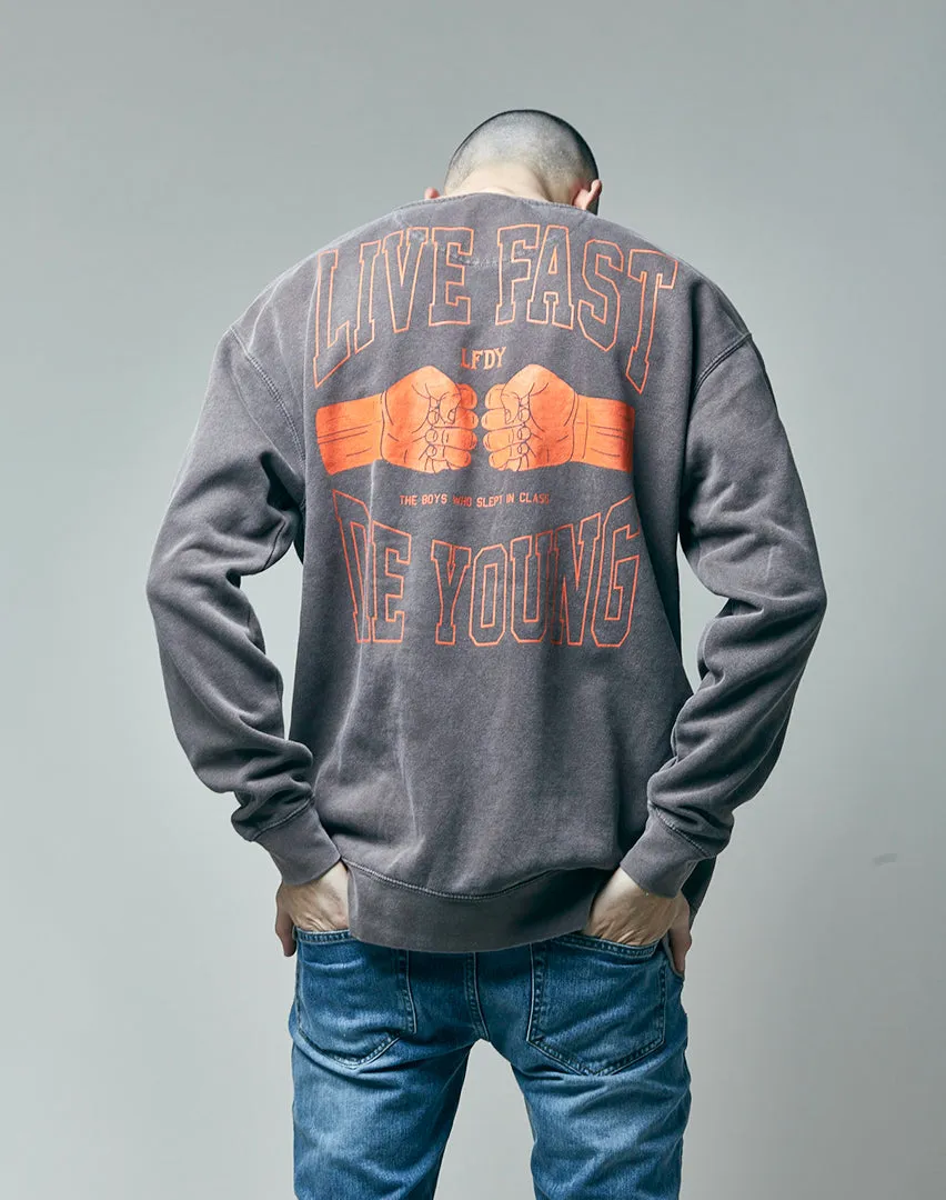 DROPOUT CLUB OVERSIZE SWEATER 2.0