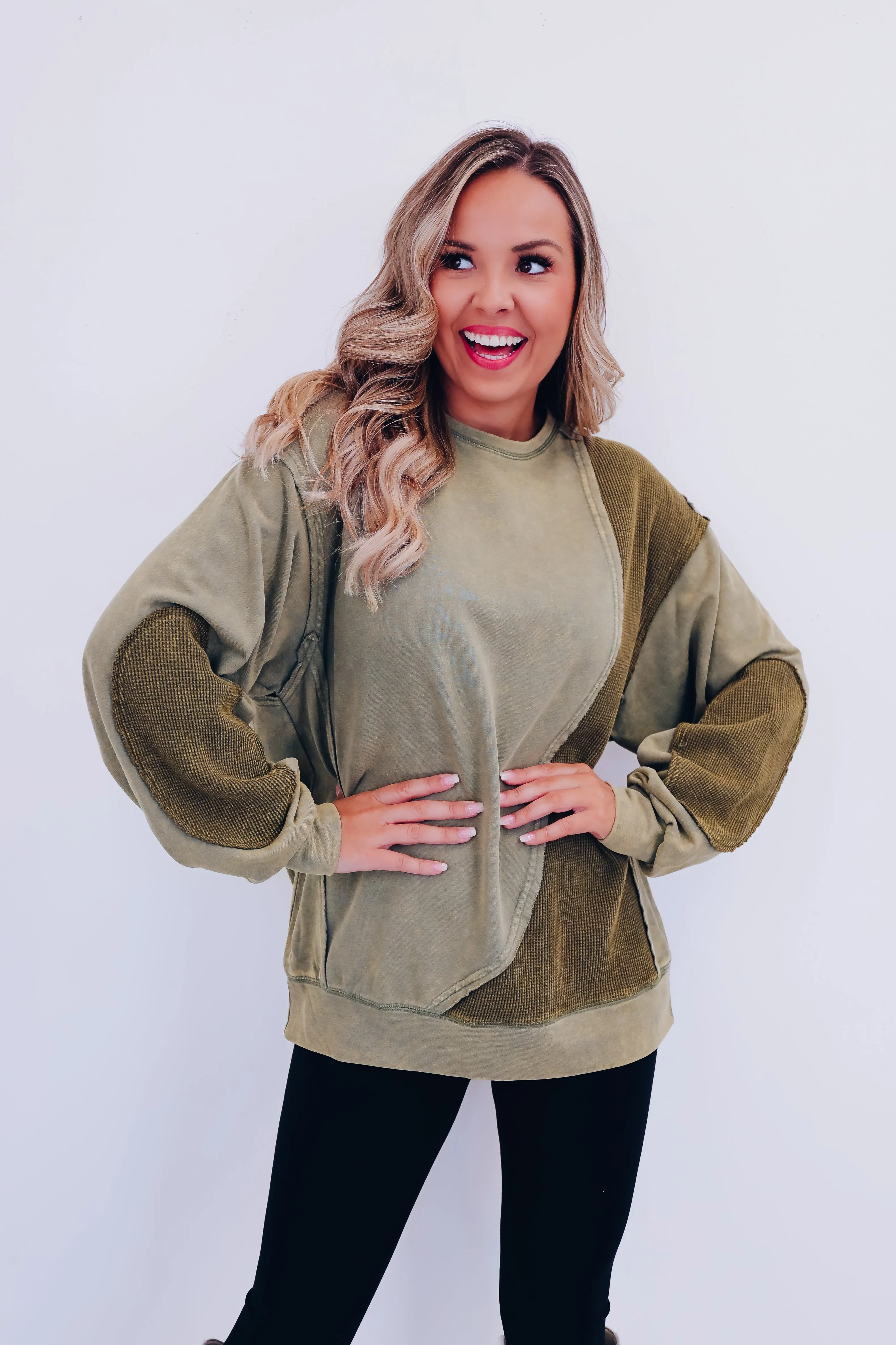 Eddie Vintage Patch Mineral Wash Top - Olive