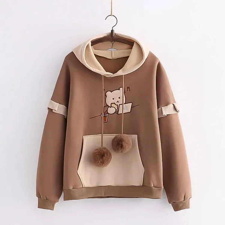 Embroidery Bear Hoodie UB98559