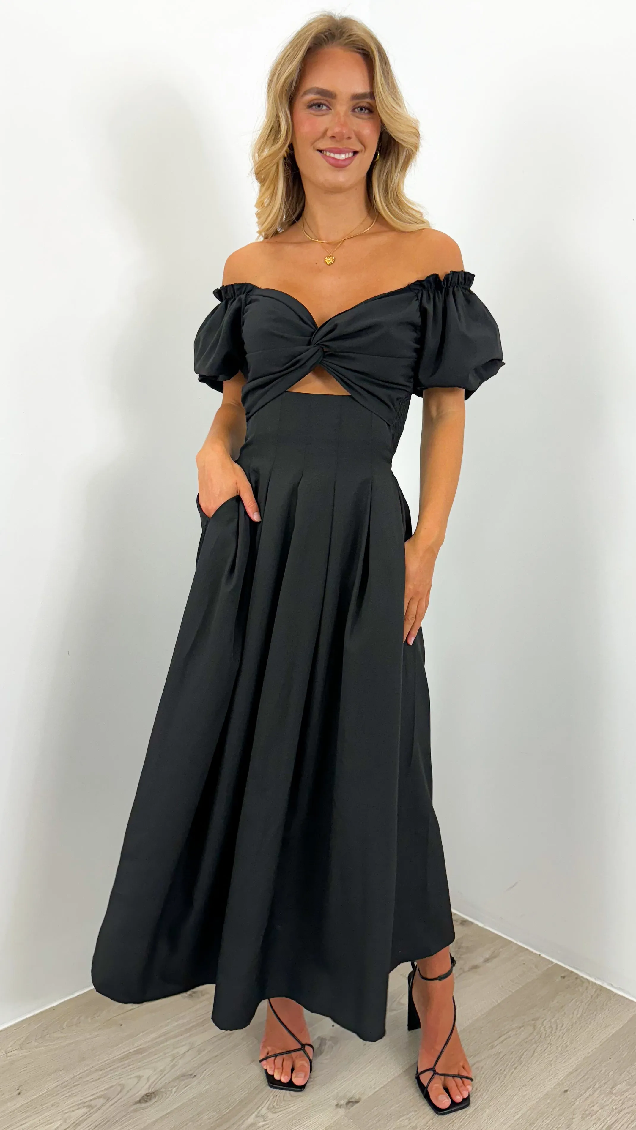 EMIRA DRESS - BLACK
