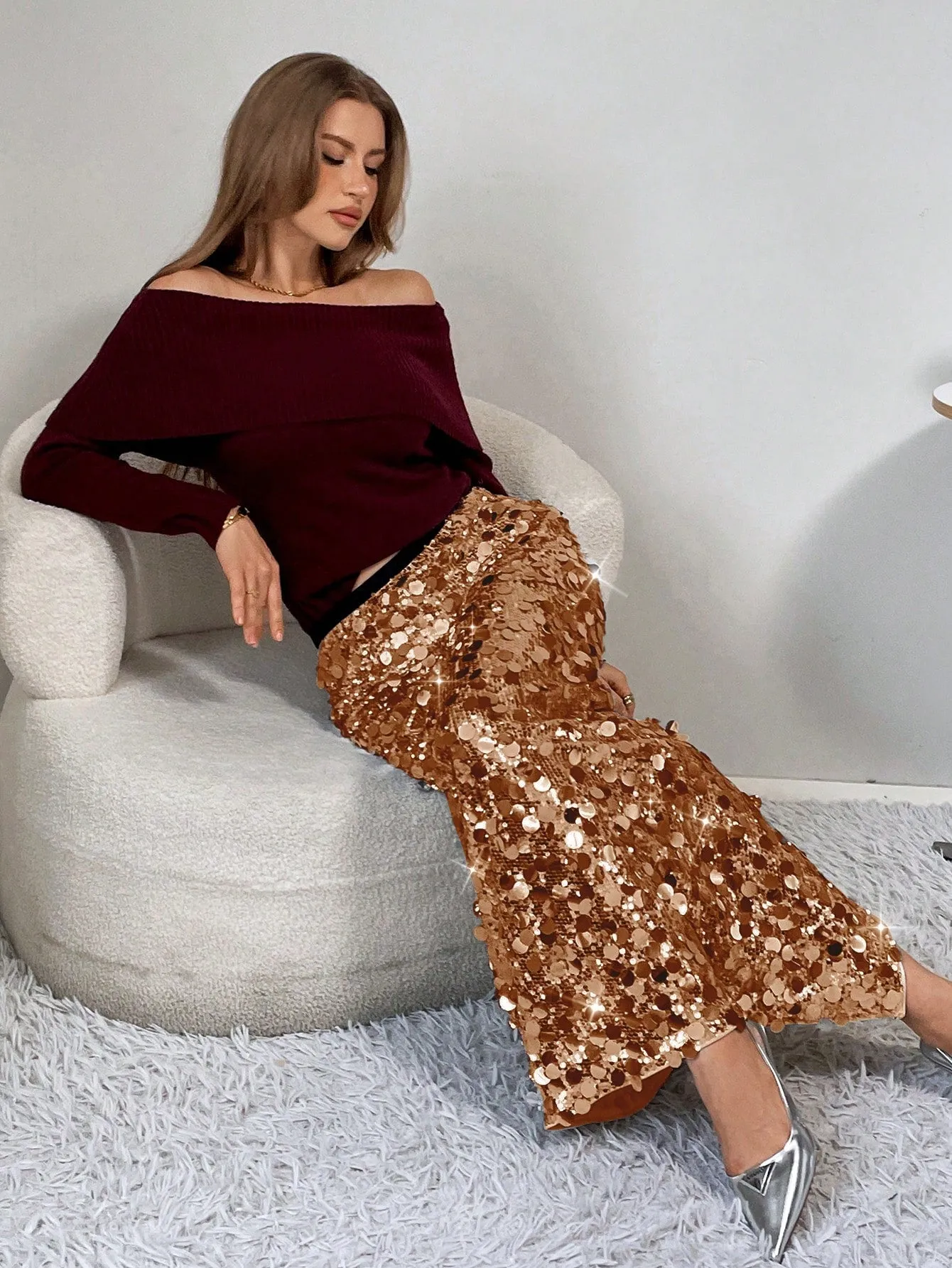 Essnce Women's Sequin Decorated Slim Fit Skirt, For Party & Gathering