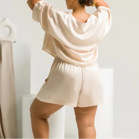 ETTITUDE Women’s Sateen Shorts Pajama Shorts in Oat NIB