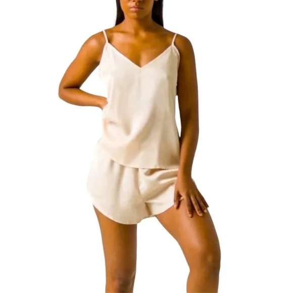 ETTITUDE Women’s Sateen Shorts Pajama Shorts in Oat NIB