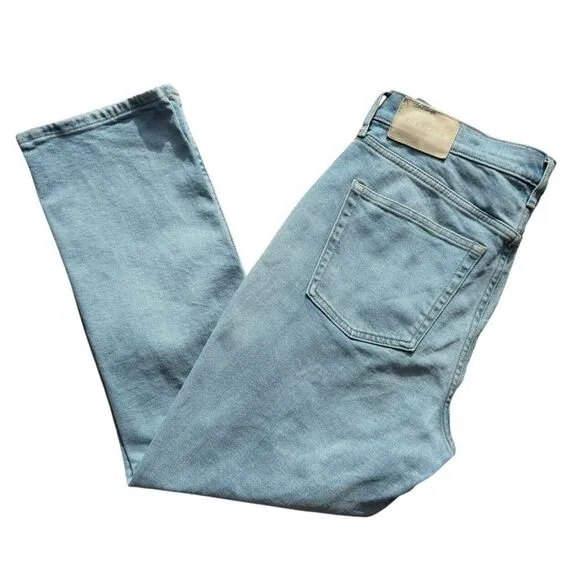 Everlane &quot;The Original Cheeky&quot; Jean Straight Leg Light Sky Wash Women's 29 Short