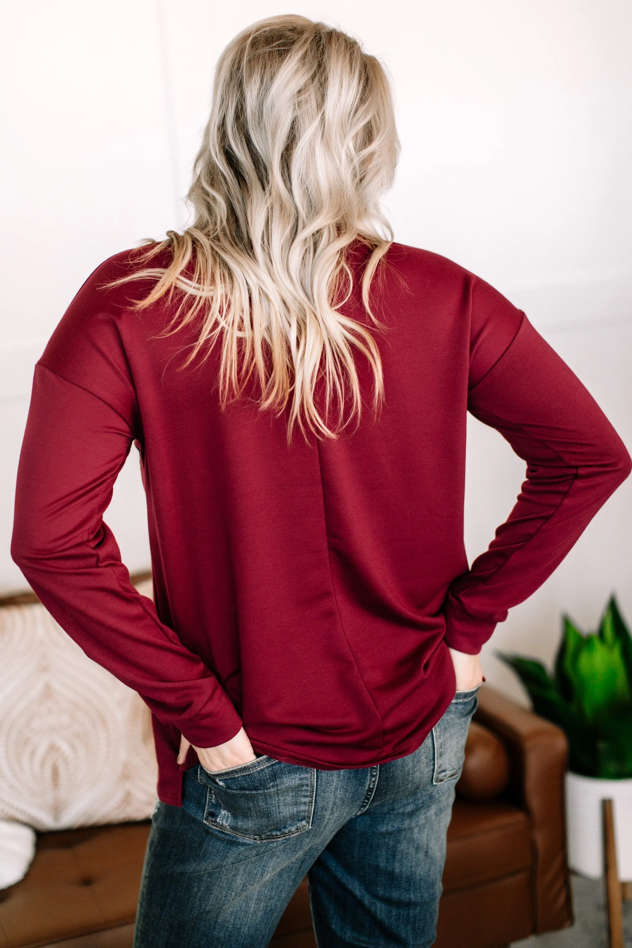 Fall Back To Me Top In Burgundy