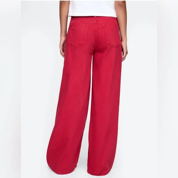 GAP Mid Rise UltraSoft Baggy Jeans in Red sz 31L