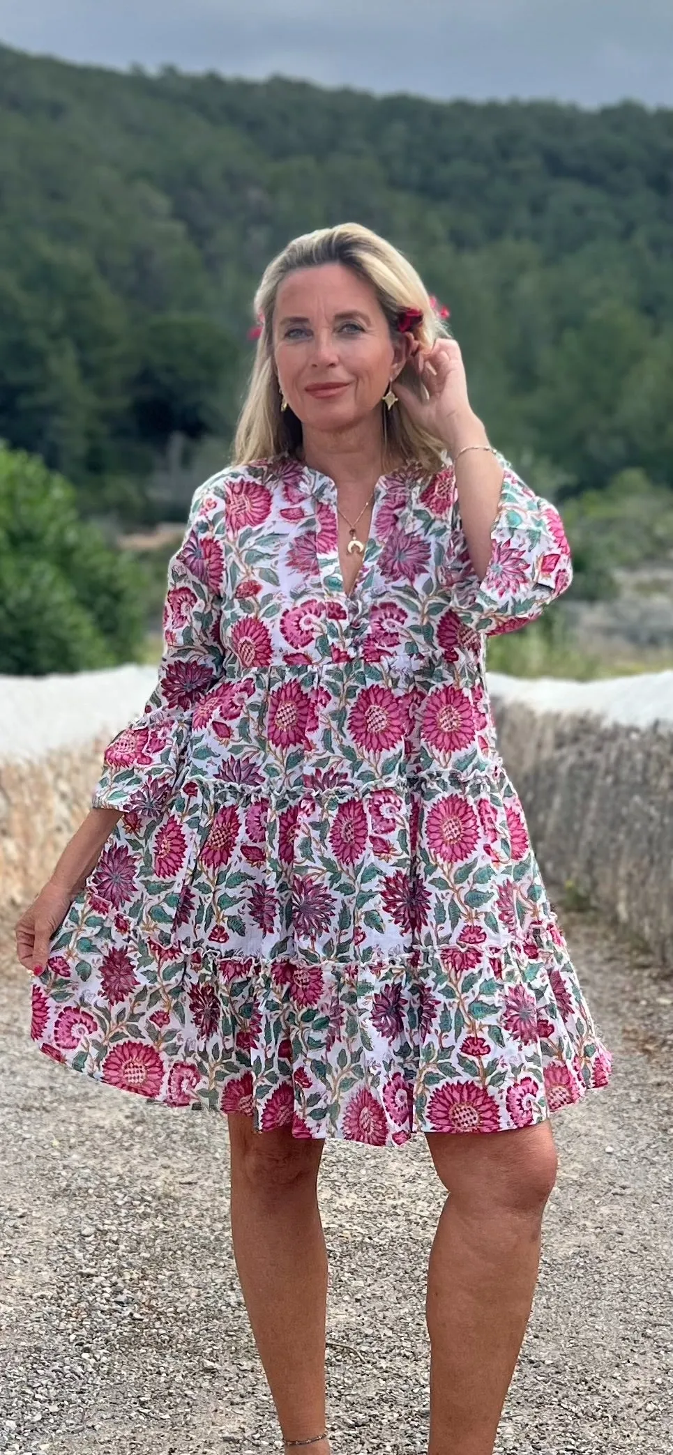 Geo  dress short sunflower 🌻 white and pink