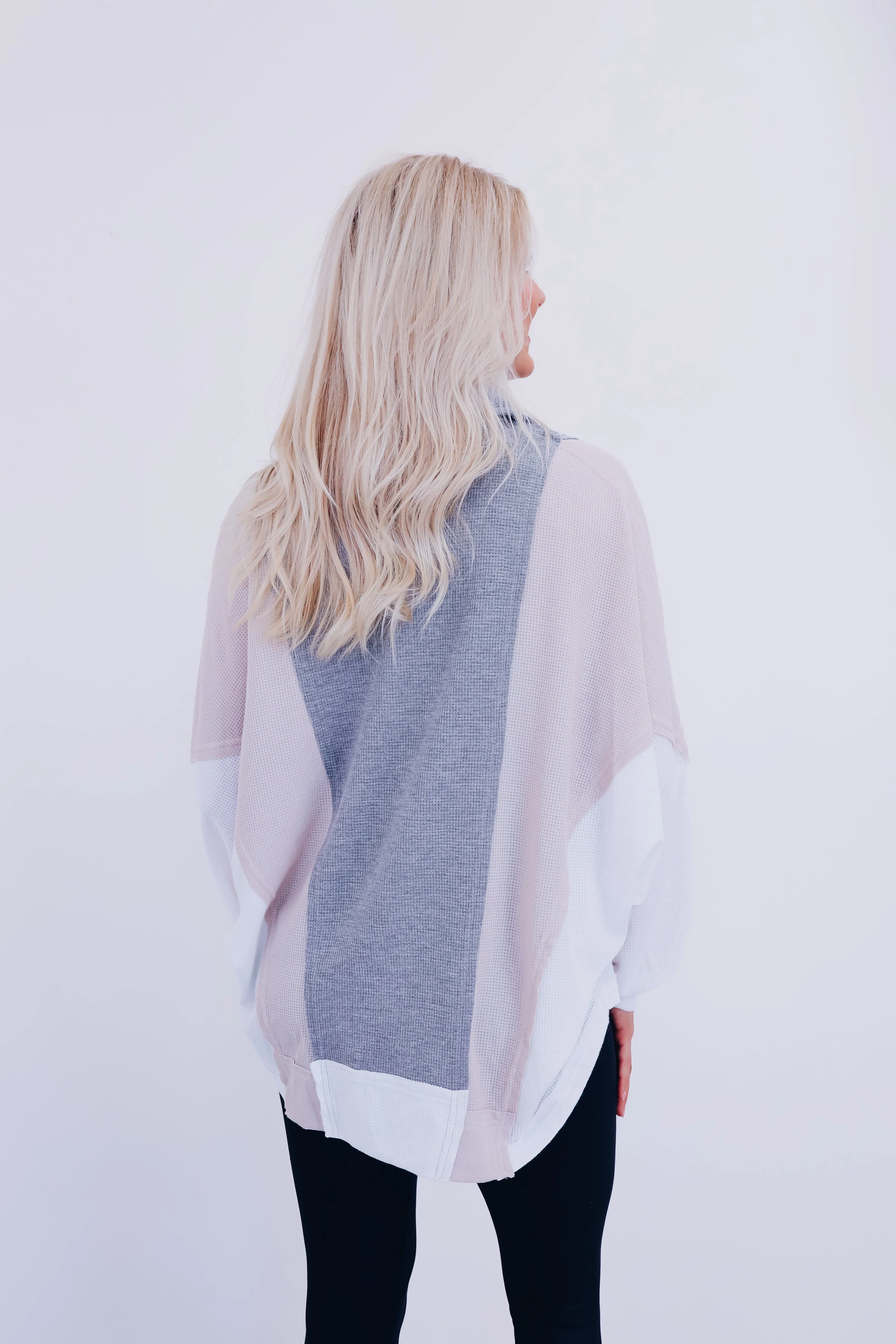 GiGi Colorblock V-Neck Top - Grey Multi