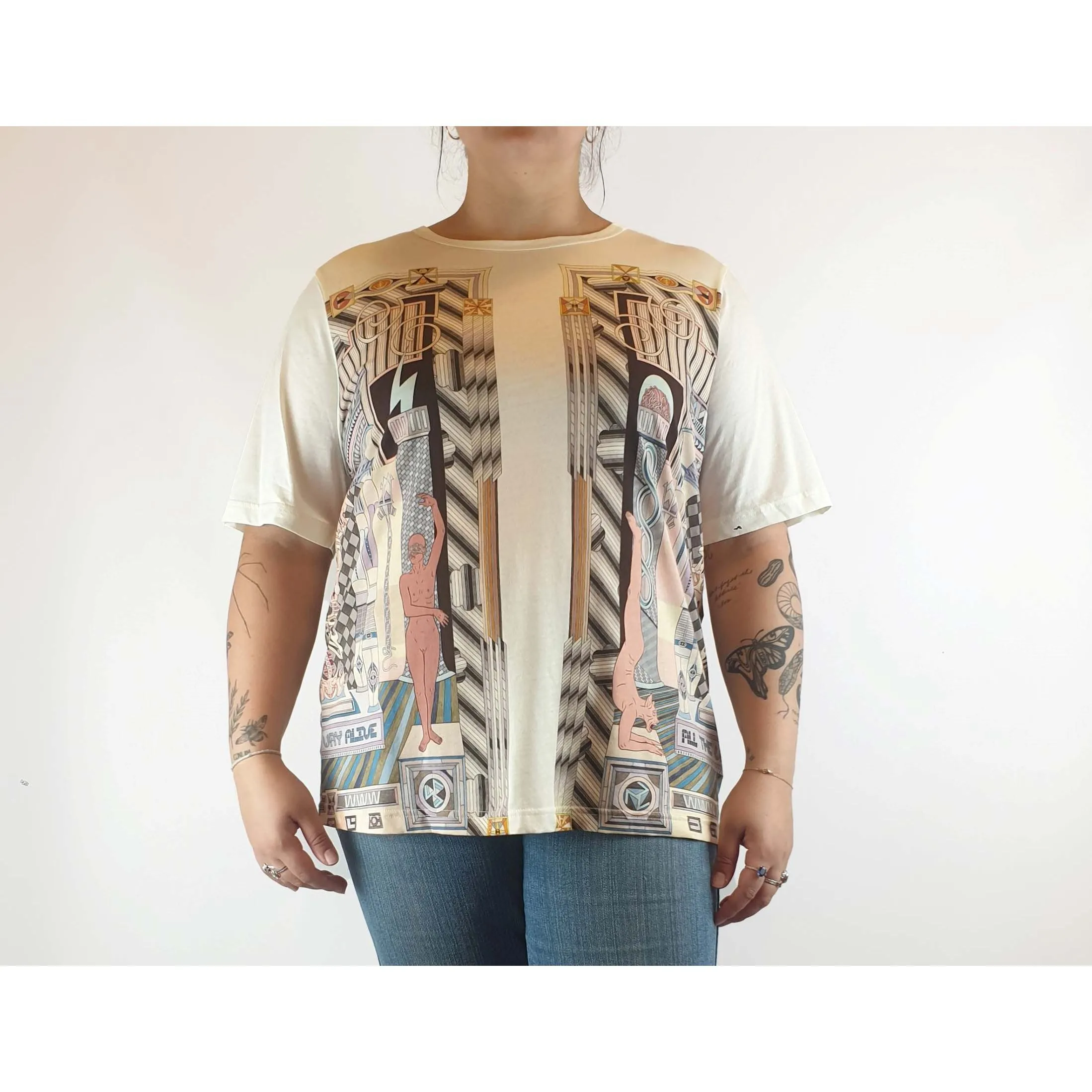 Gorman x Jess Johnson pre-owned cream tee with unique Egypt-inspired print size 14