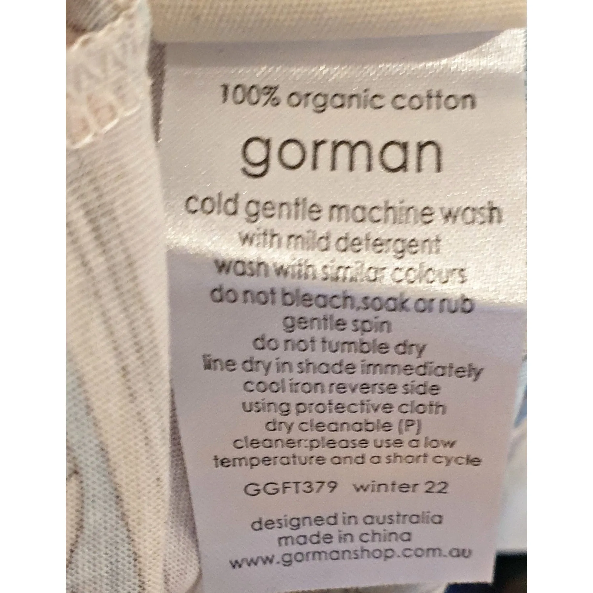 Gorman x Jess Johnson pre-owned cream tee with unique Egypt-inspired print size 14