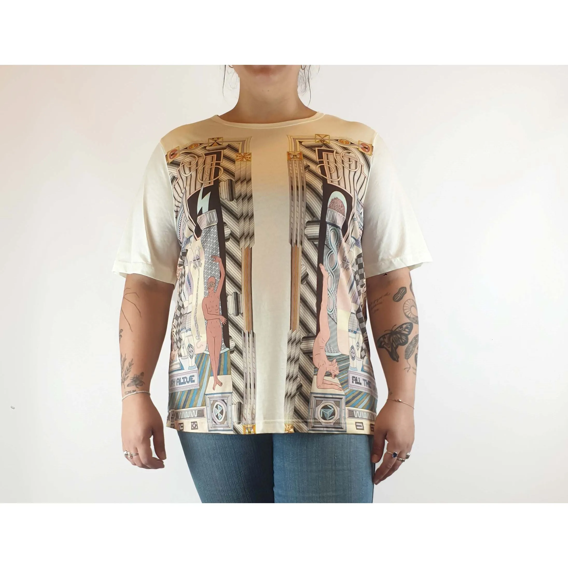 Gorman x Jess Johnson pre-owned cream tee with unique Egypt-inspired print size 14