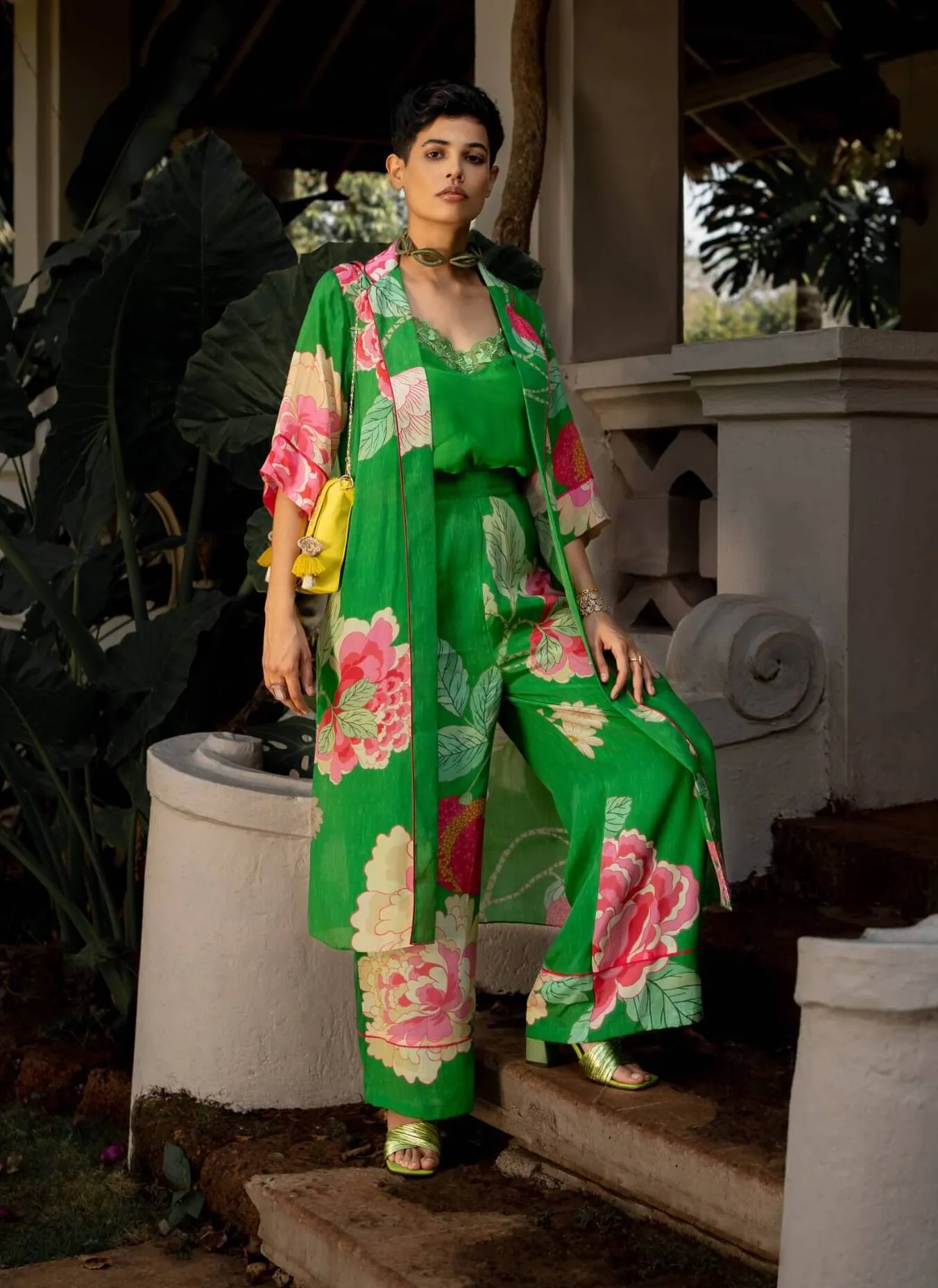 Green spring blooming floral jacket and pant set
