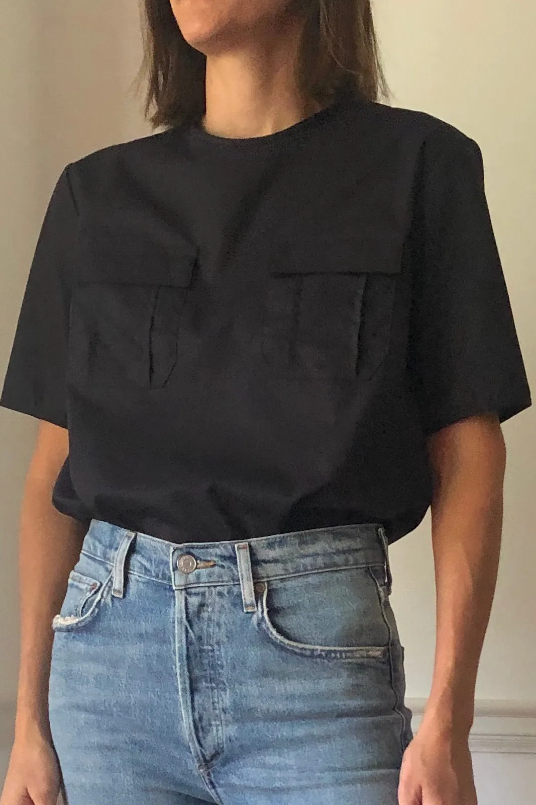 Half Sleeve with Pockets in Black