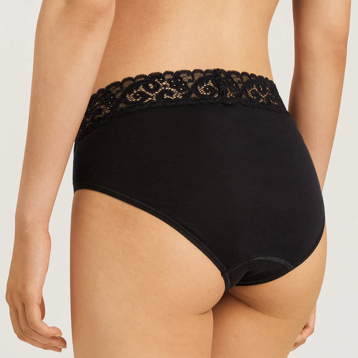 Hanro Moments Midi Brief