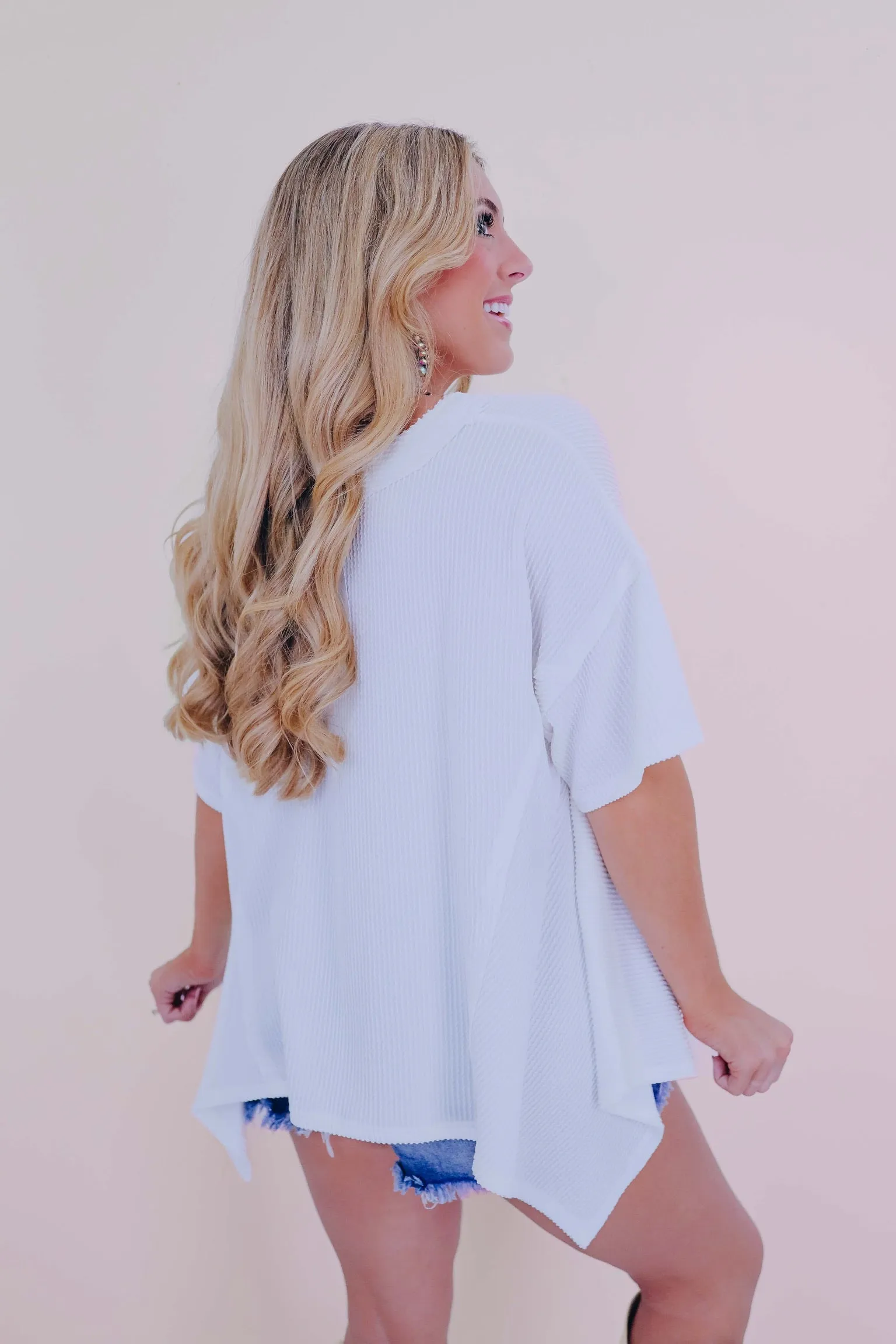 Helena Hi-Lo V-neck Textured Top - White