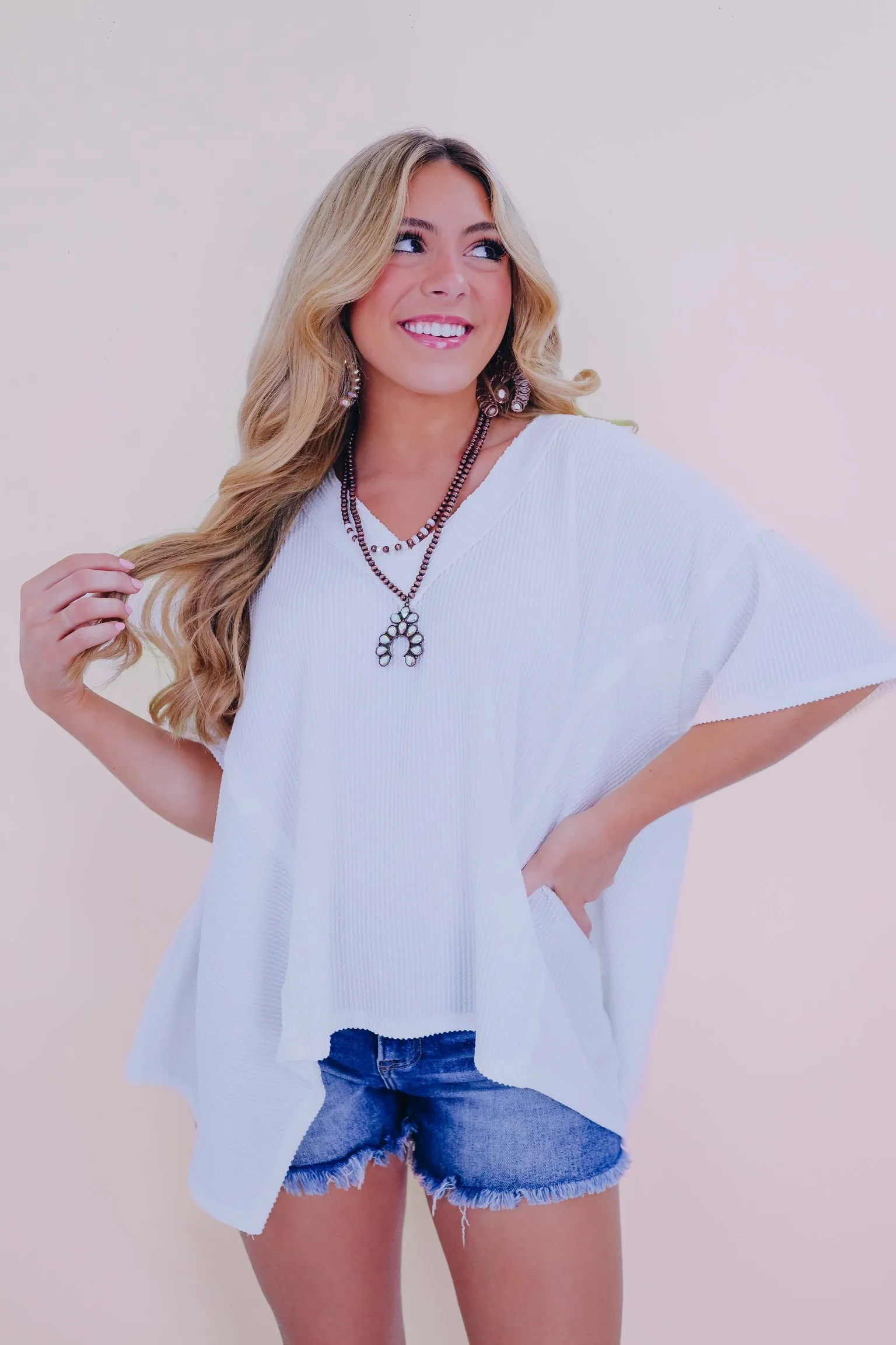Helena Hi-Lo V-neck Textured Top - White